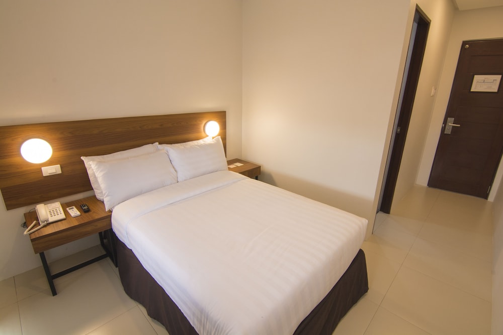 Standard Double Room - Photo 2