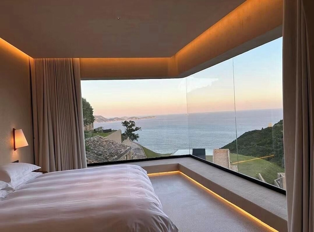Luxury Double Room, Patio