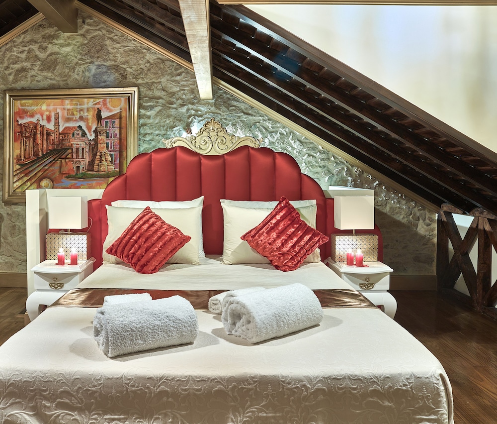 Deluxe Studio, Kitchenette, City View