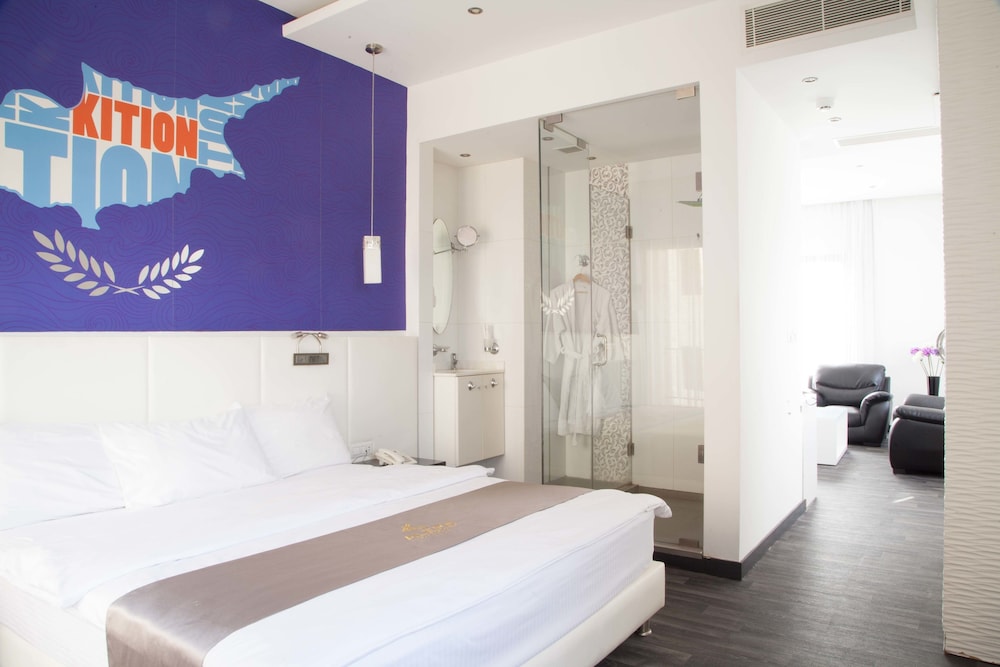 Suite with Sea View photo 2