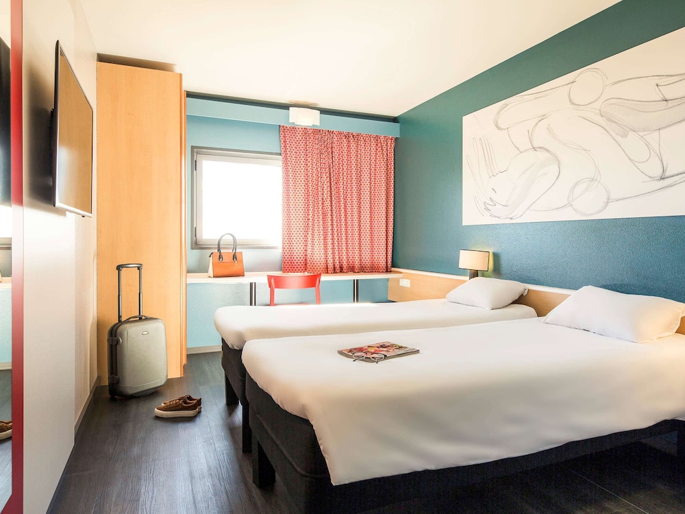 Twin Room, 2 Twin Beds - Photo 1