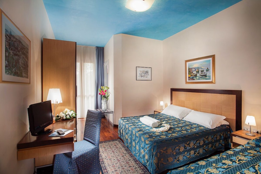 Superior Double Room photo 1