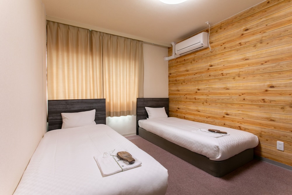 Standard Twin Room, 2 Single Beds photo 1