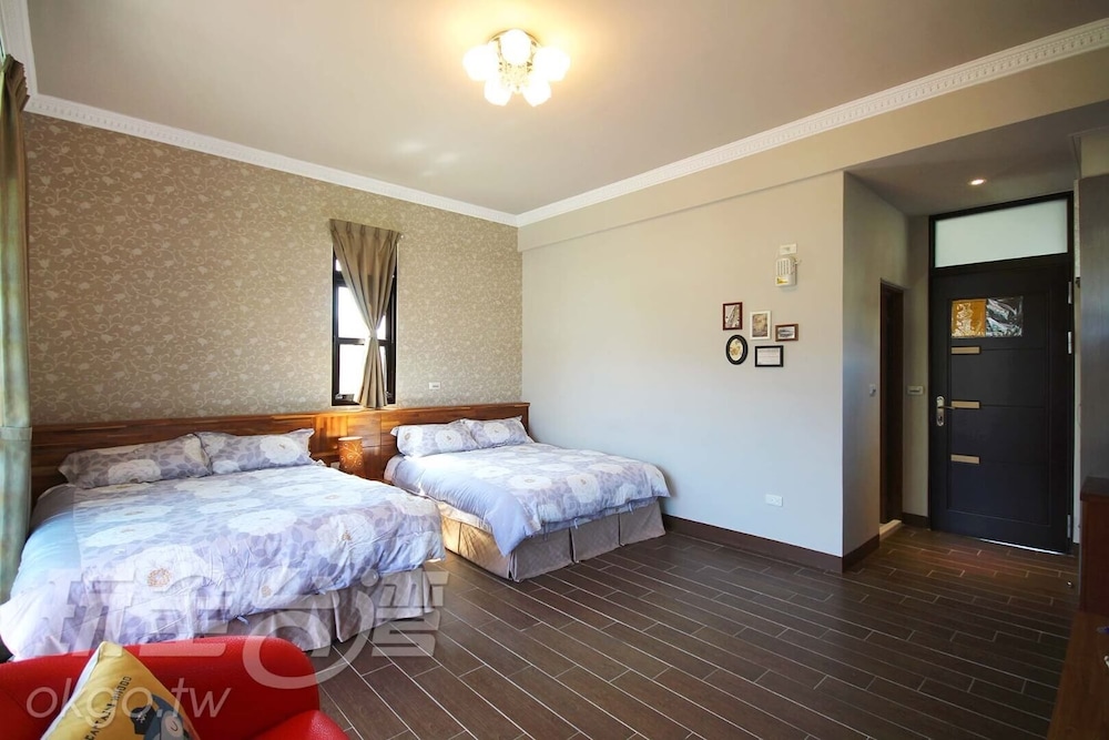 Classic Quadruple Room photo 3