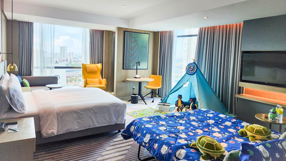 Suite, 1 King Bed (Sofa bed, Kids Theme)