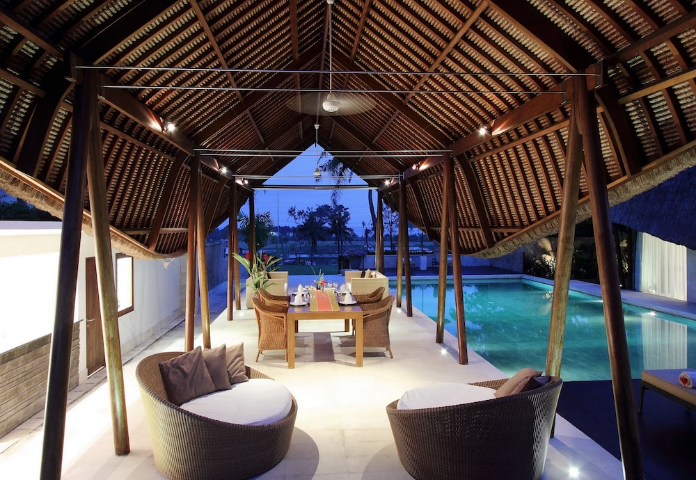 Two Bedroom Private Pool Villa - Photo 6