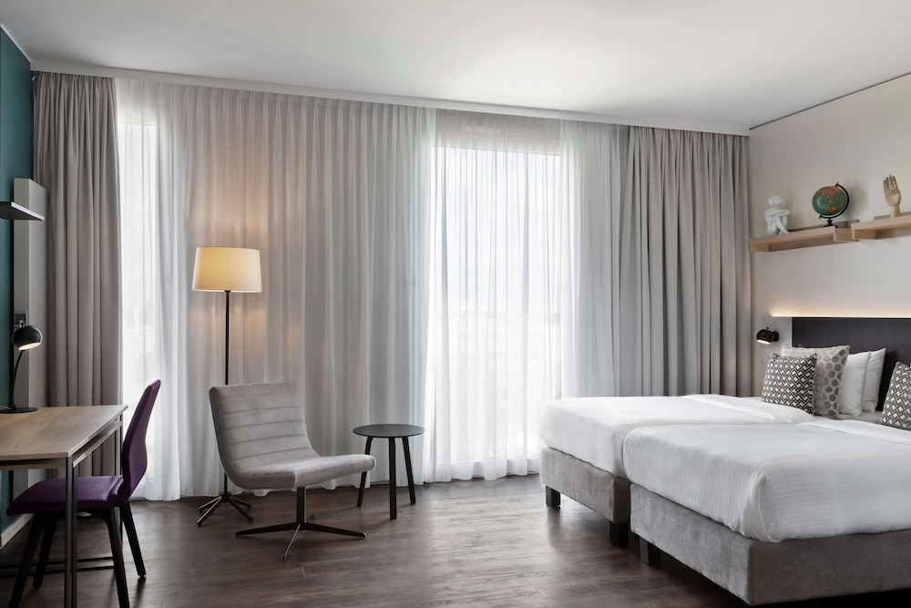 Superior Apartment (King Bed) - Photo 4
