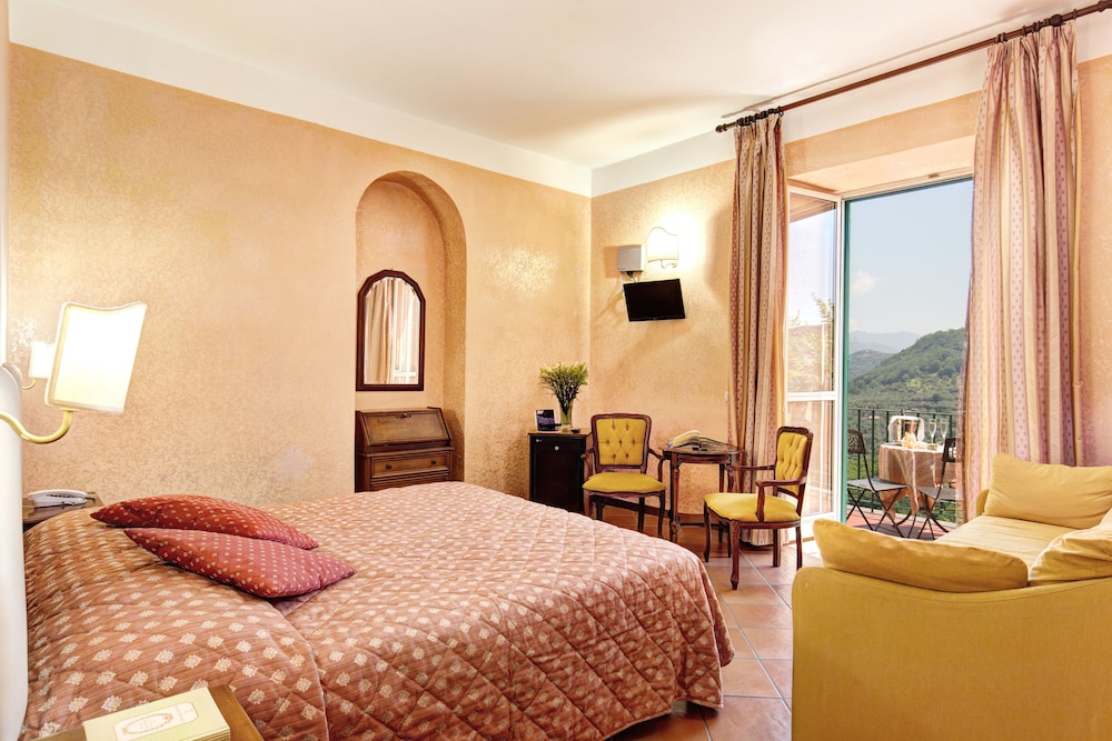 Villa Romita Classic with balcony, Annex Building photo 2