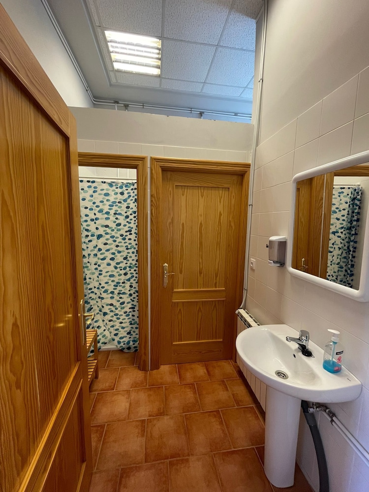 Economy Shared Dormitory, Garden View photo 2