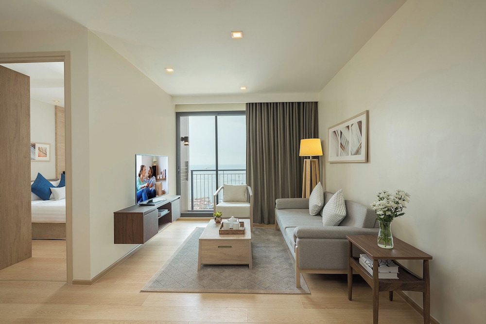 Premier Room, 2 Bedrooms - Photo 12