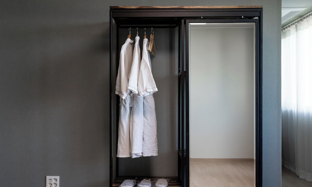Suite - Photo 3