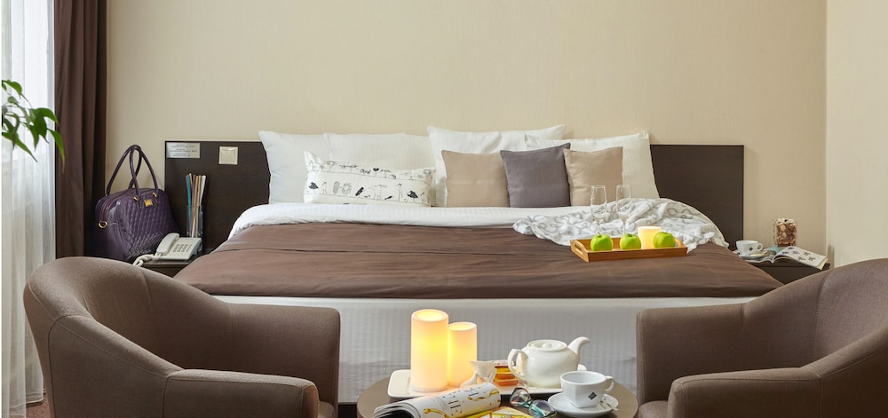 Business Suite photo 2