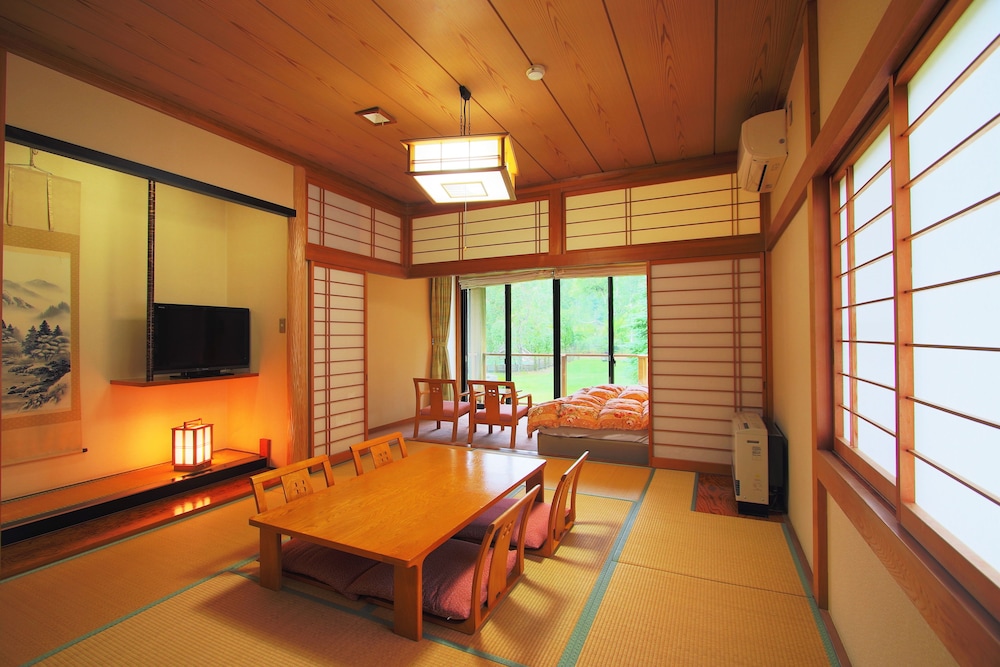 Deluxe Family Room (204) - Photo 1