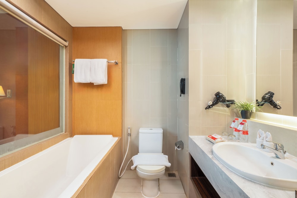 Executive Suite photo 2