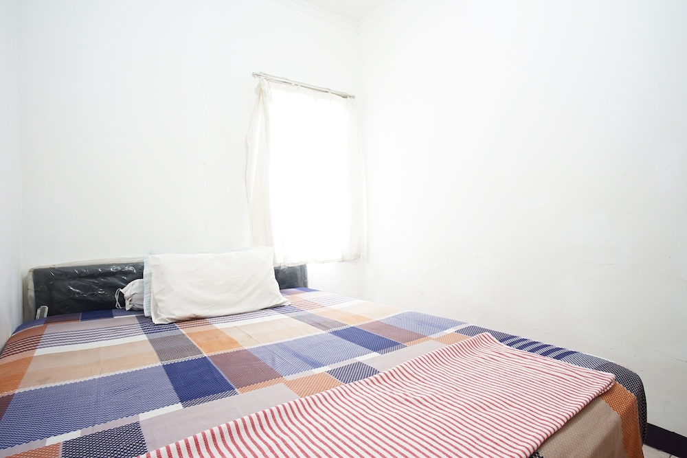 2 Bedroom