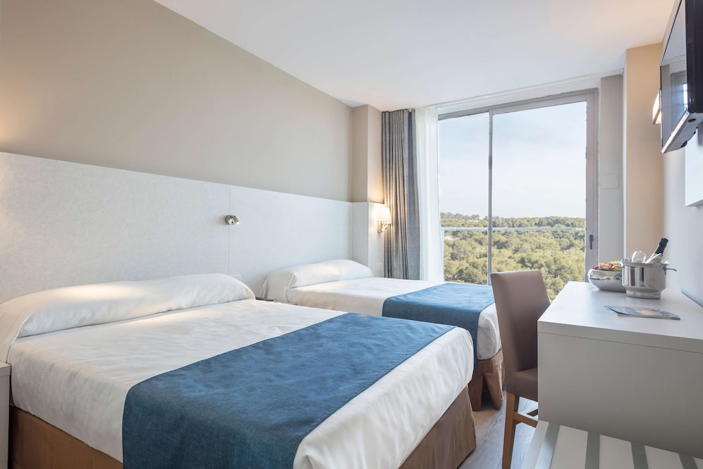 Double Room (1 Adult) photo 3