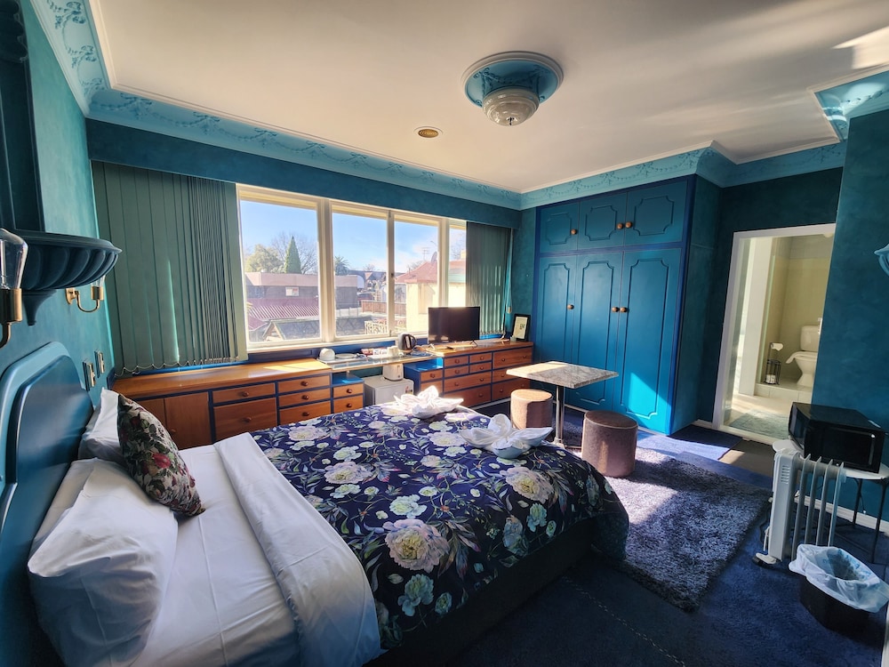 Romantic Room (U) photo 2