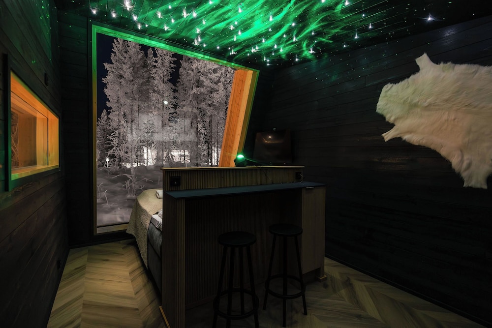 Glow Chalets