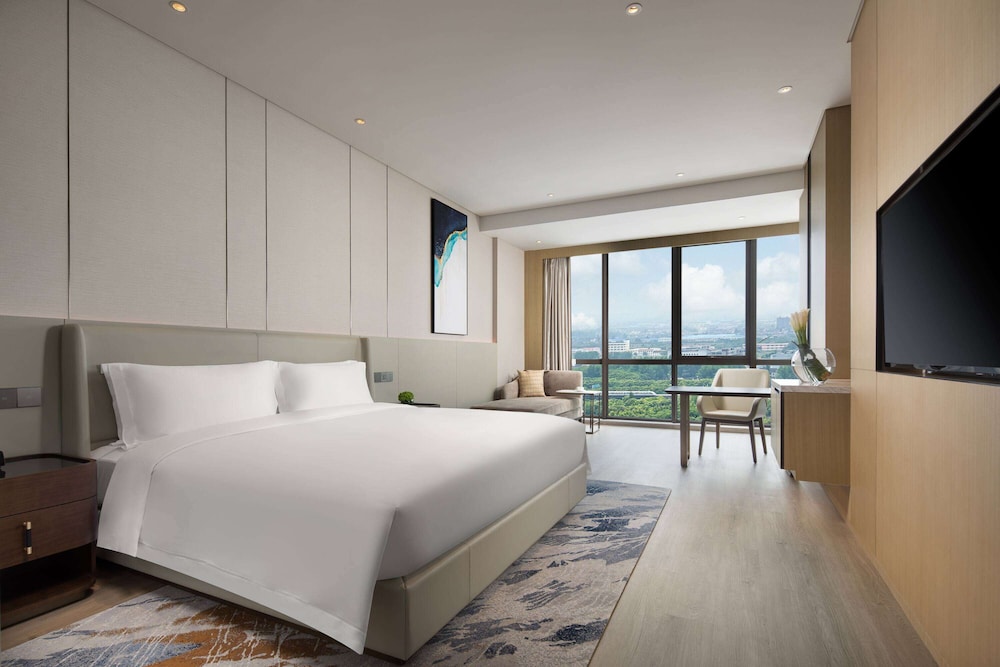Deluxe Room, 1 King Bed