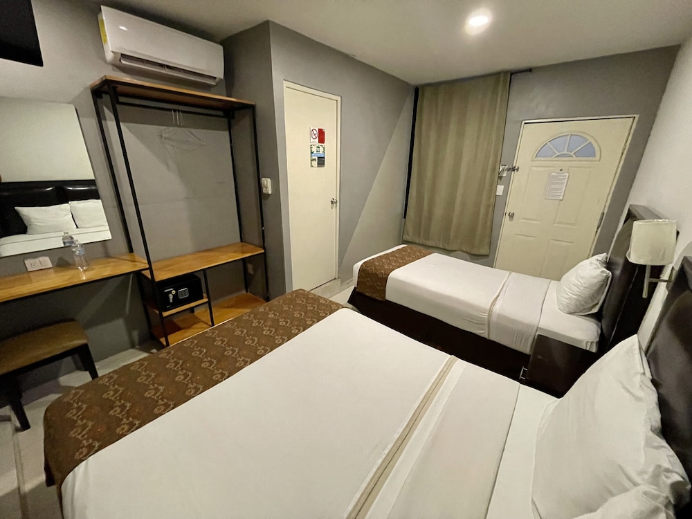 Triple Room photo 1