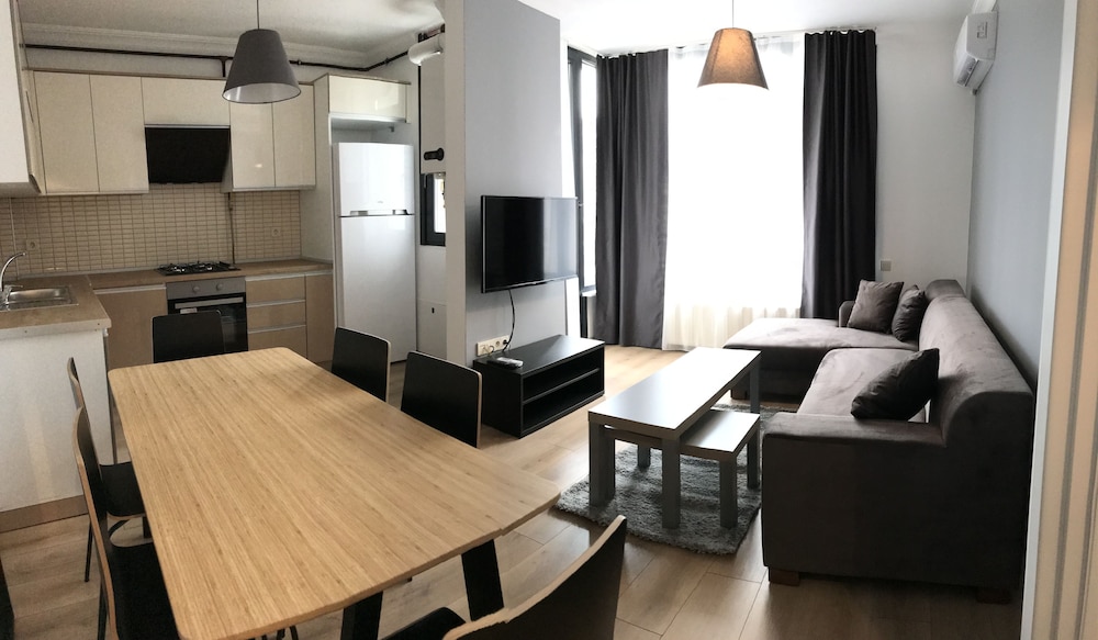 Family Apartment, 2 Bedrooms (Mia) photo 2