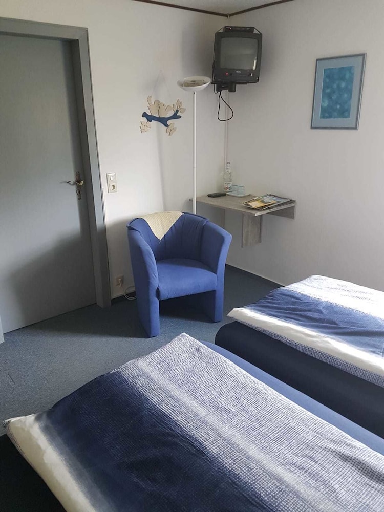 Twin Room photo 2