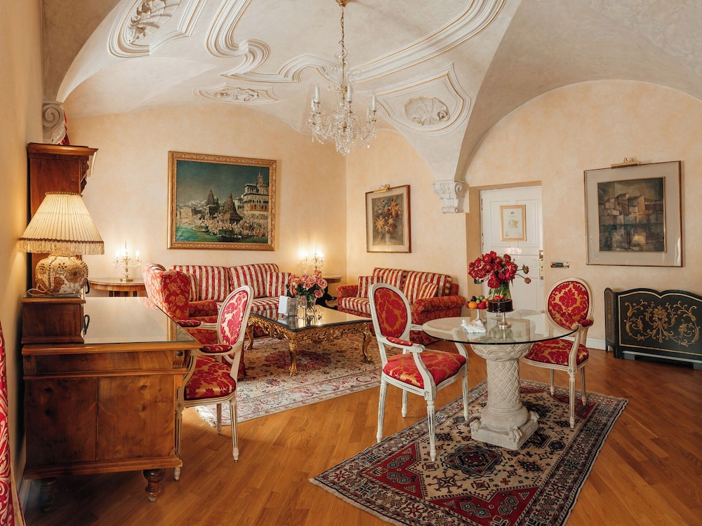 Luxury Suite, 1 Bedroom, Terrace