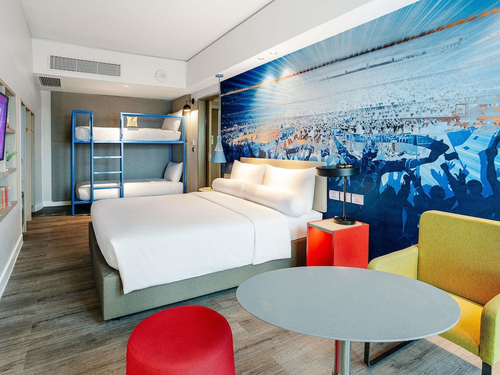 Standard Suite, Multiple Beds