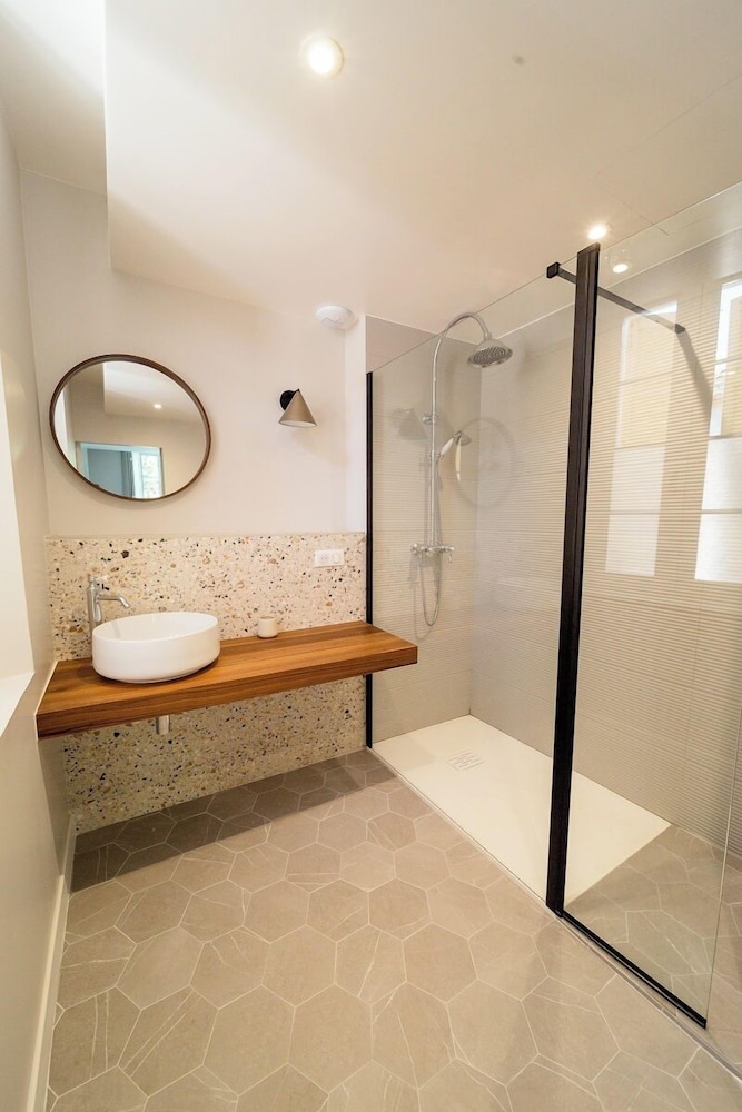 Deluxe Double Room, Pool View photo 3