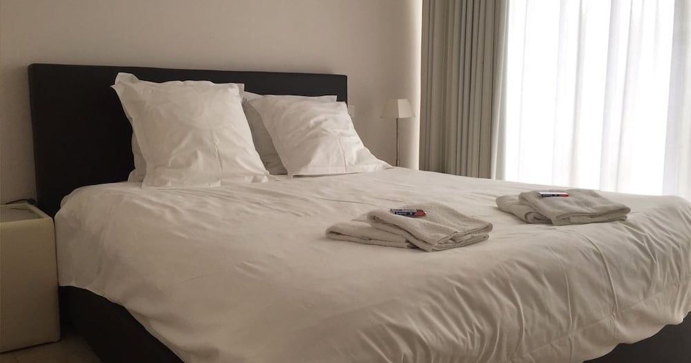 Standard Double Room, 1 Queen Bed, River View photo 2