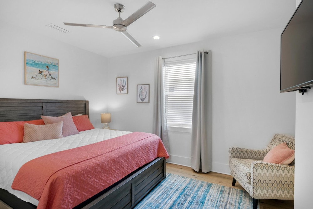 House, Multiple Beds (Bella Blue) photo 1