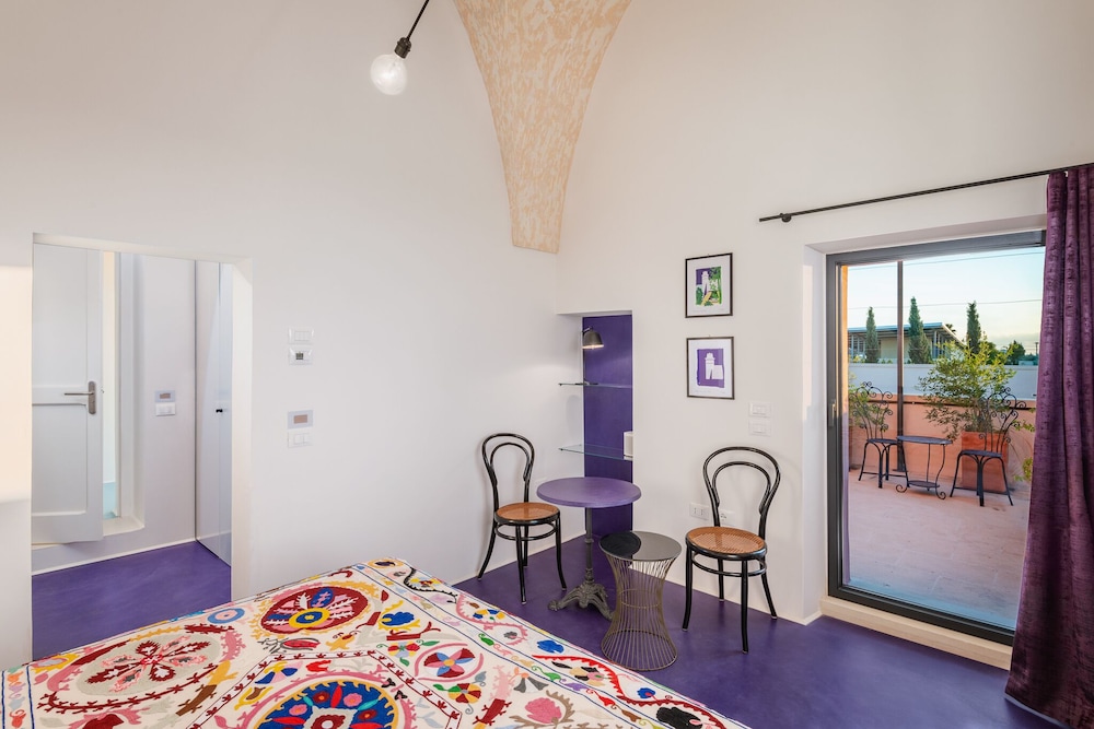 Romantic Double or Twin Room photo 2