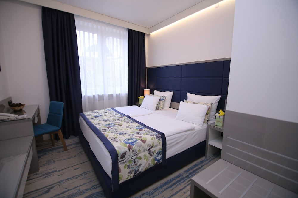 Comfort Double Room, City View photo 3