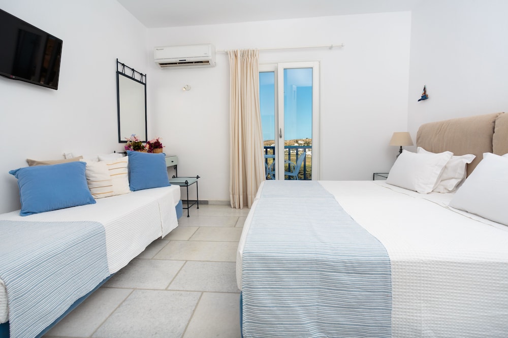 Triple Room, Sea View - Photo 9