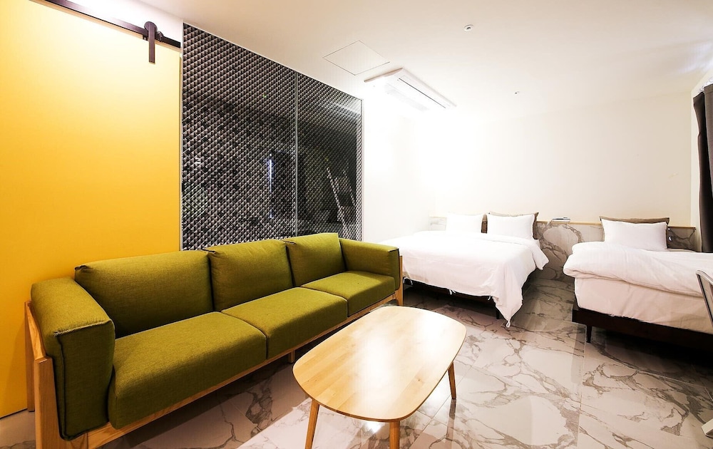 Royal Twin Room photo 2
