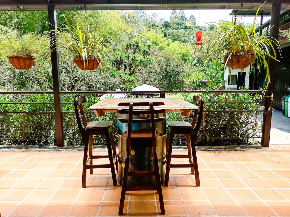 Elite Quadruple Room, Garden View