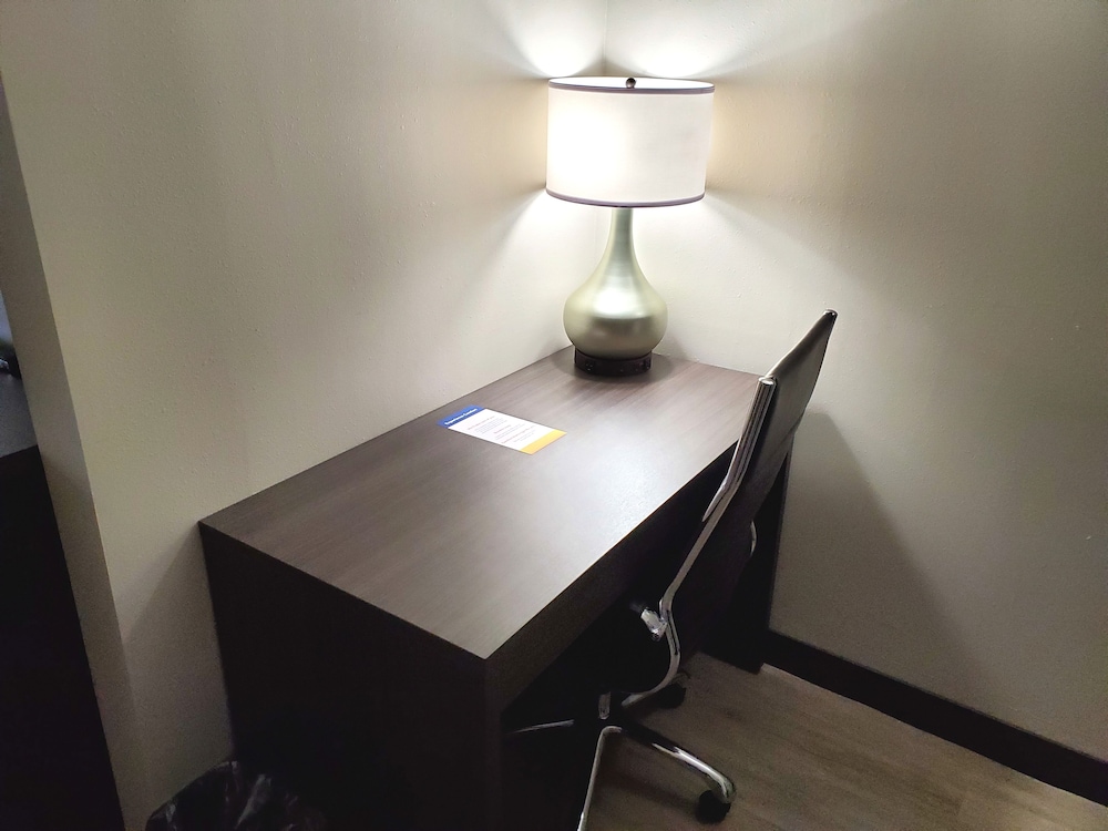 Suite, Multiple Beds, Accessible, Non Smoking - Photo 2