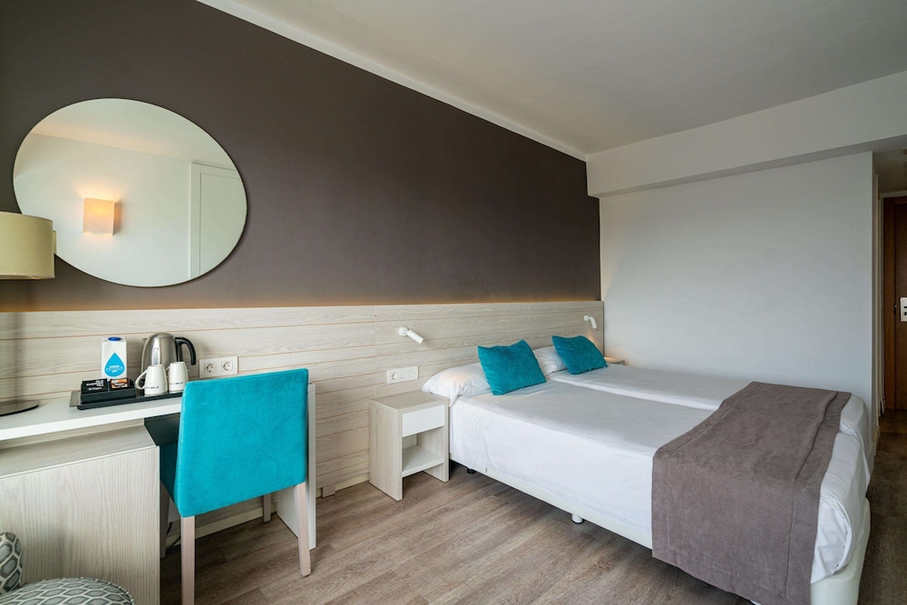 Standard-Doppelzimmer, Balkon