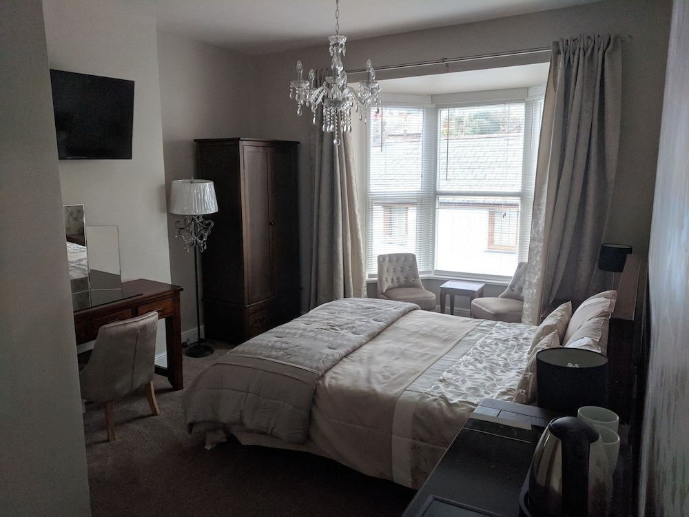 Deluxe King Room photo 3