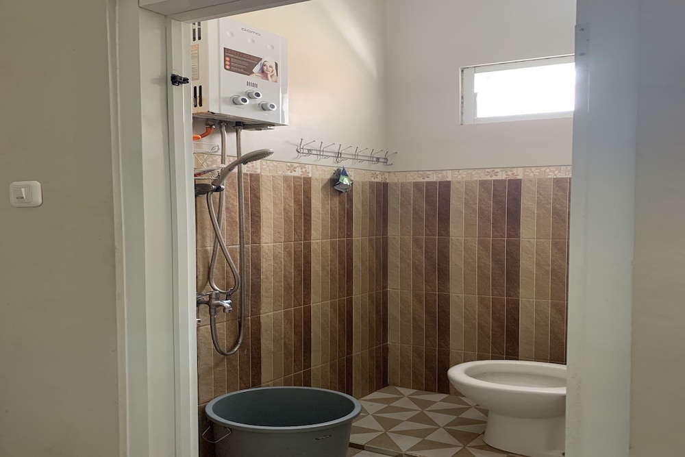 Standard Room - Photo 14