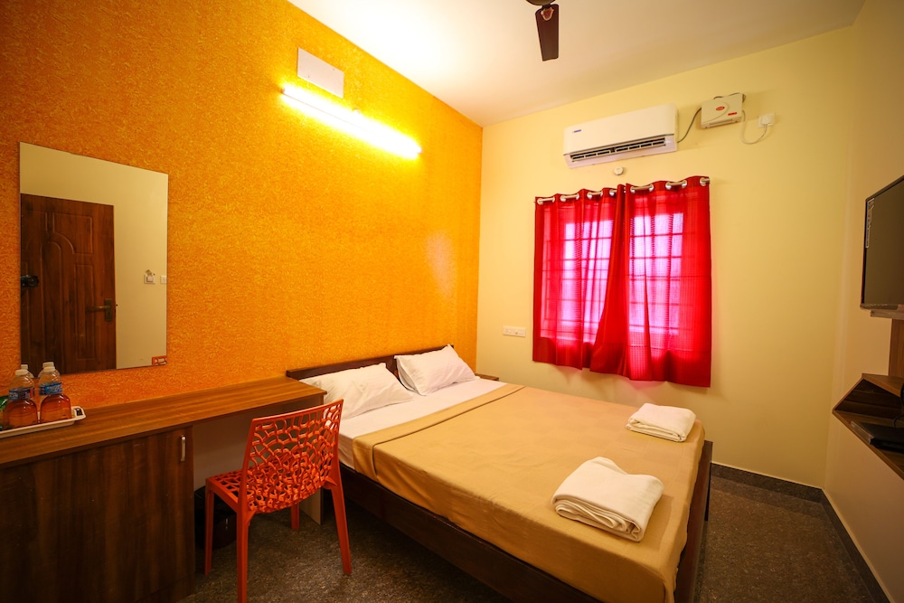 Standard Room - Photo 1