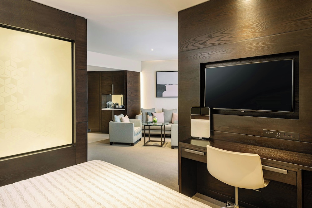 Superior Room, 1 King Bed, Sea View