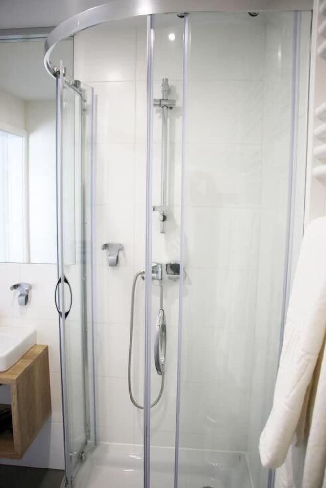 Triple Room - Photo 8
