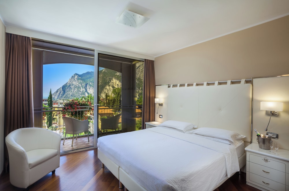 Superior Double or Twin Room, Balcony, Mountain View (vista panoramica)
