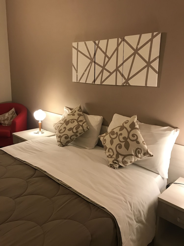 Double Room - Photo 1