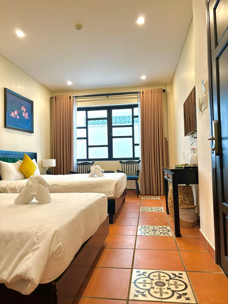 Quadruple Room - Photo 4