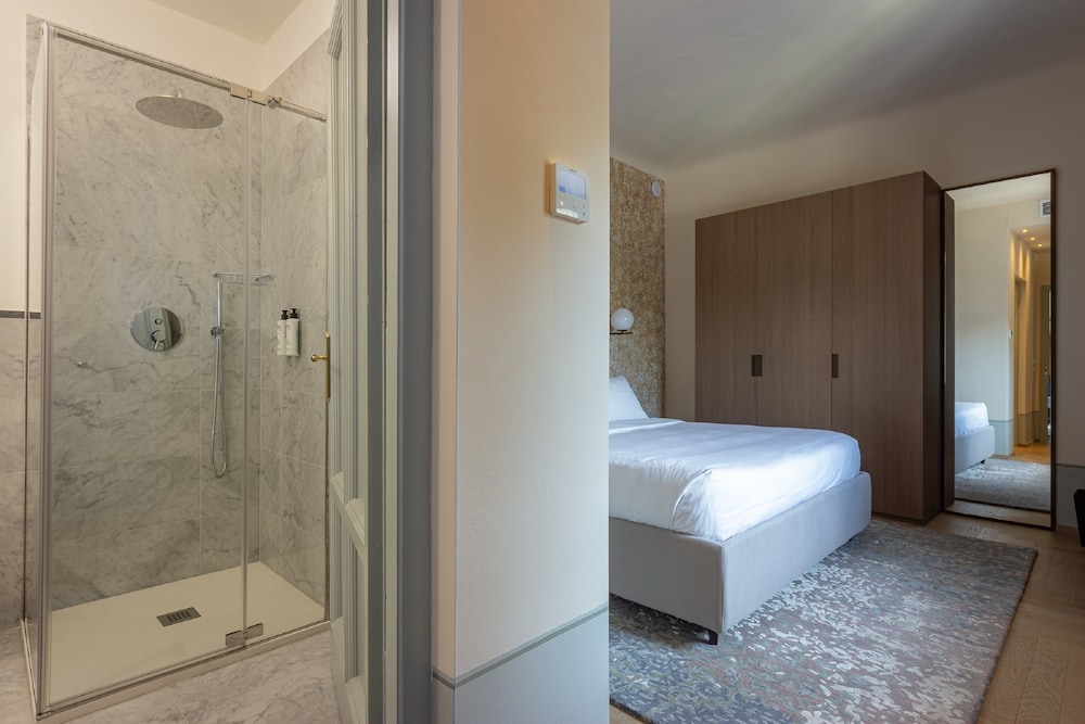 Two-Bedroom Suite Camelia - Photo 11