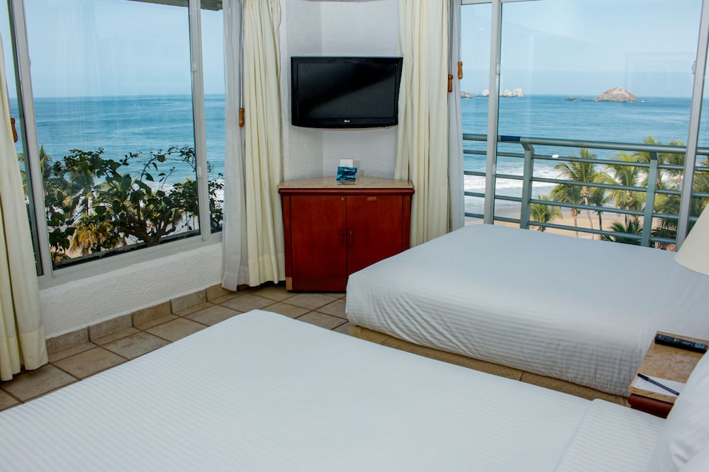 Junior Suite, 2 Double Beds, Ocean View