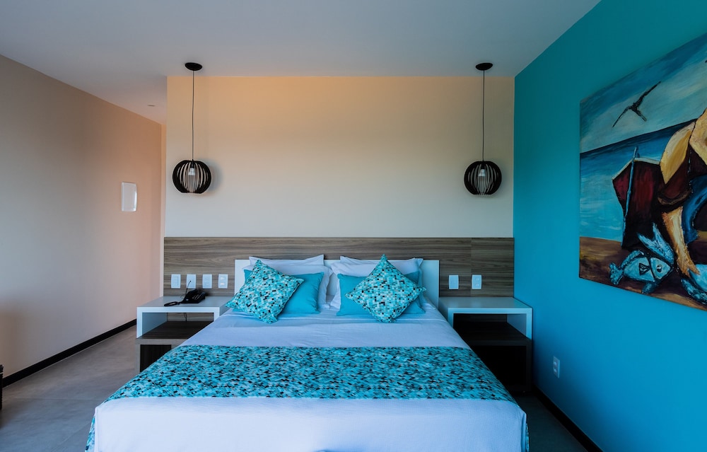 Deluxe Room - Photo 17
