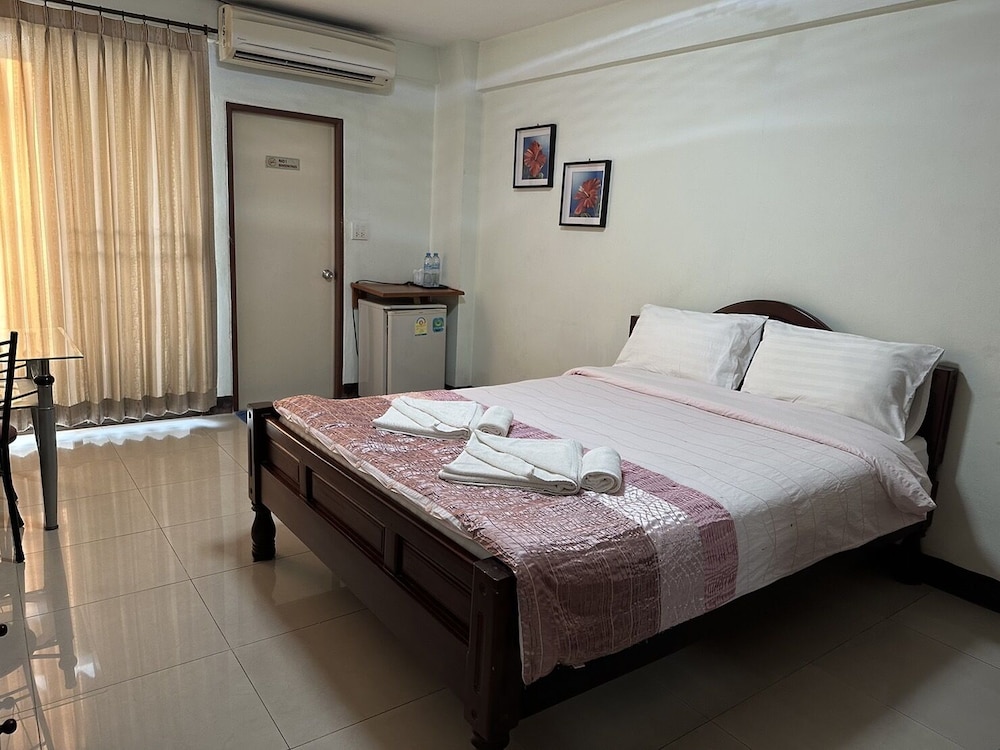 Standard Room photo 3